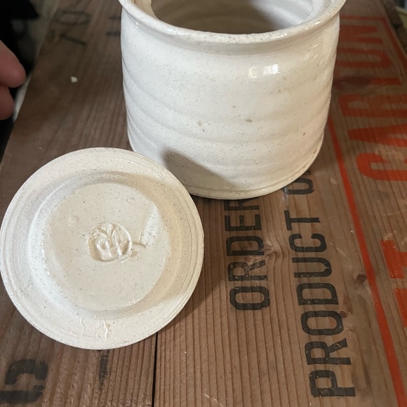 Handmade 4”D Ceramic Jar with Lid & AWESOME  Blue Text; 5 wooden words included - Picture 4 of 5
